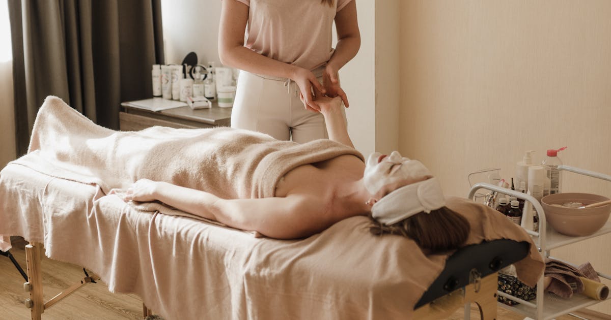 الحمام المغربي استعداداً لرمضان - طقوس التنظيف العميق قبل الشهر الفضيل